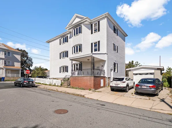 306 Mott St #1, Fall River, MA 02721