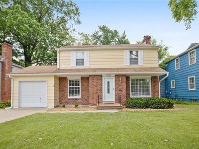 733 E 70th St, Kansas City, MO, 64131