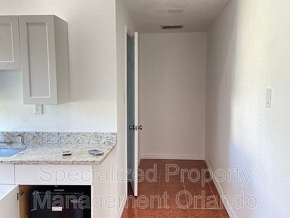 4th image of 2345 Rose Blvd Unit A