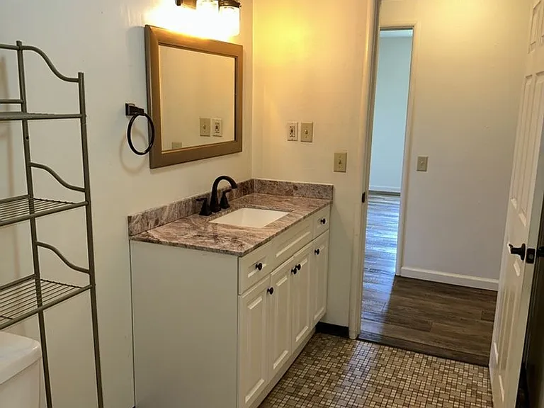 1640 Stromberg Ave — Photo 16