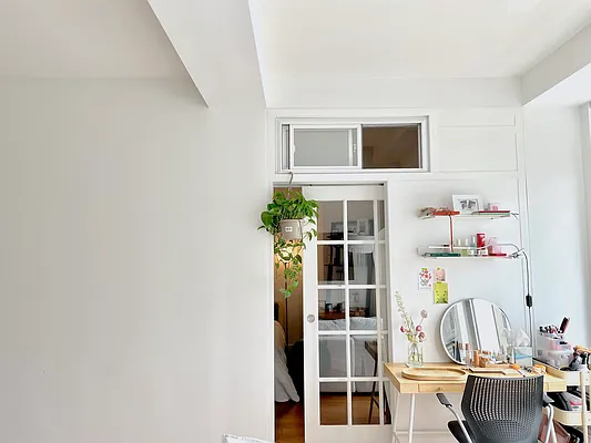 Rented by Modern Spaces | media 15