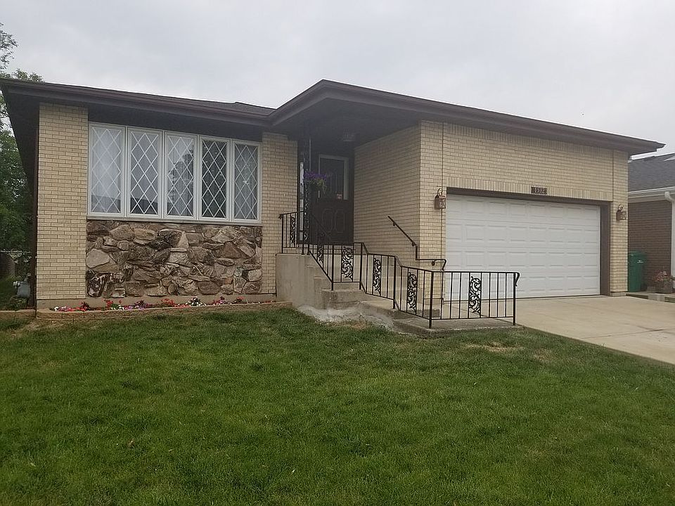 1st image of 1512 Waverly Ave
