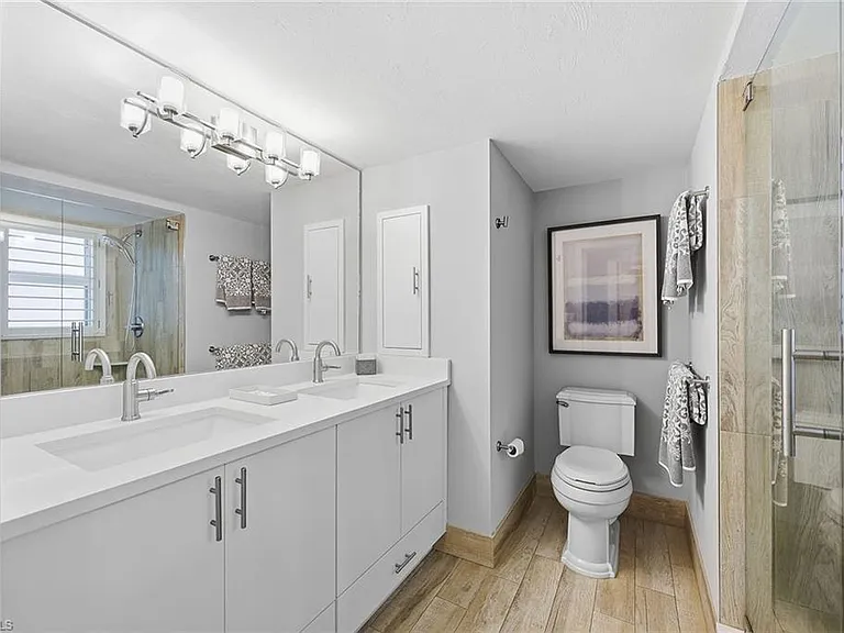 5501 Heron Point Dr #602 — Photo 19