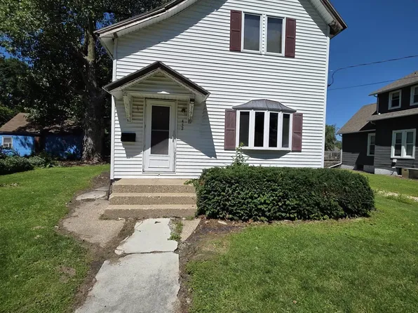 432 Pine St, Galesburg, IL 61401