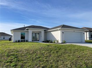 200 NW 11th St, Cape Coral, FL 33993