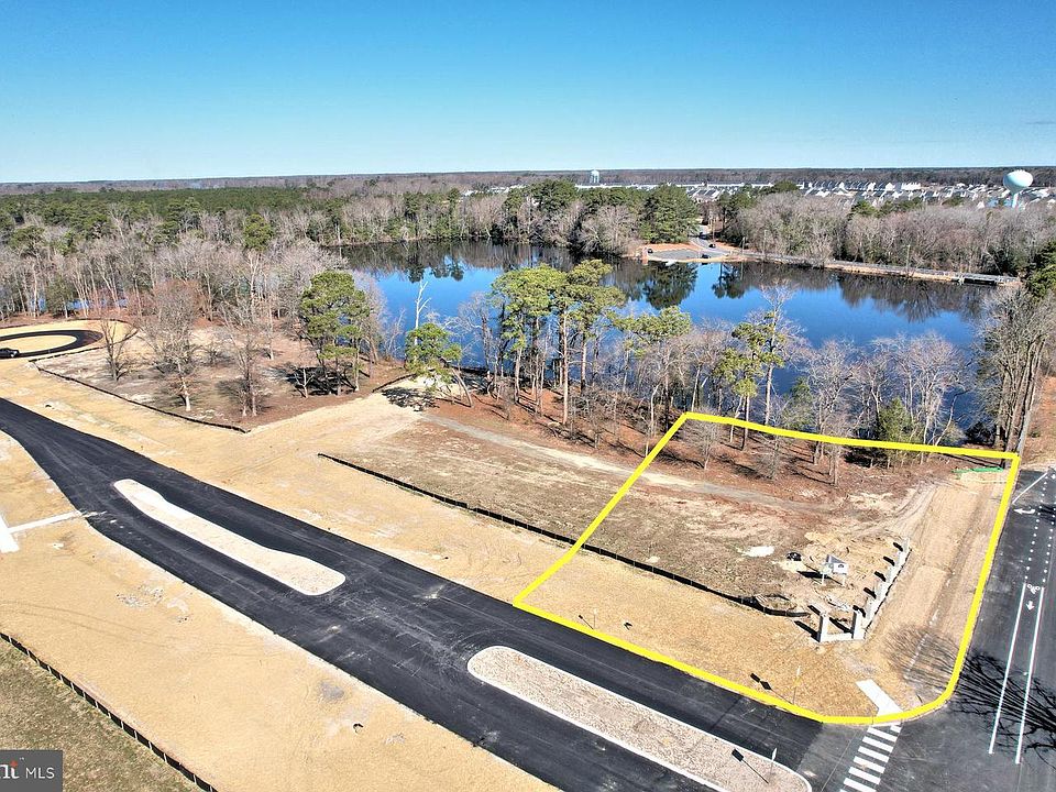1st image of 24056 Fishers Point
