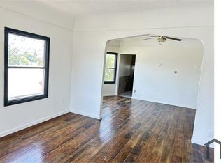 1873 W 54th St, Los Angeles, CA 90062