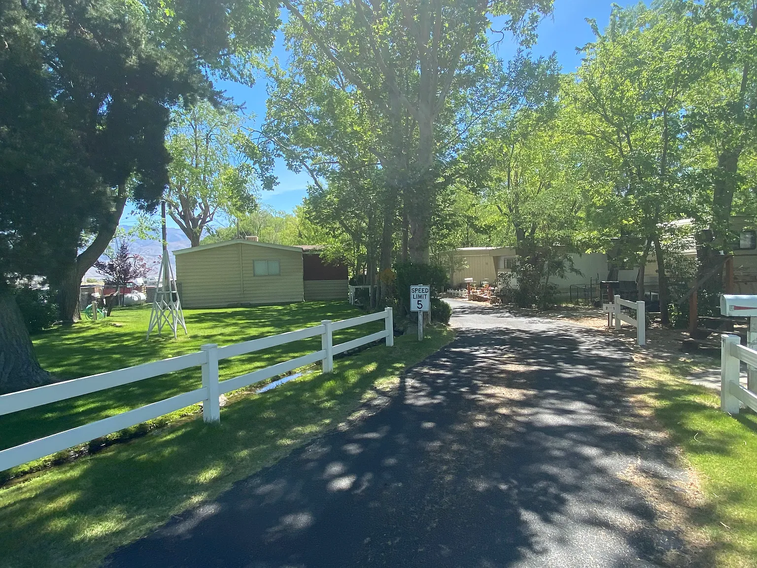 Studio, 400 sqft, $700 — Photo 3