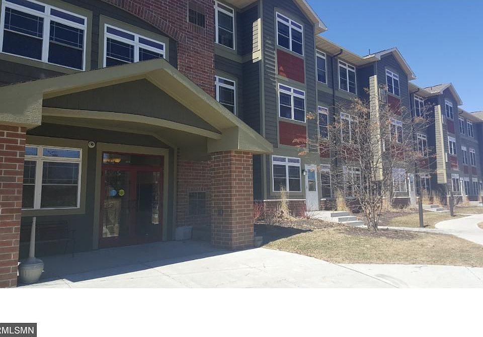 1st image of 2530 34th St E #114