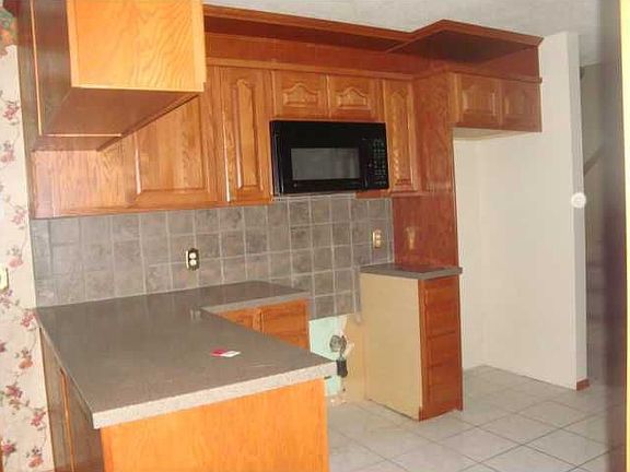 5th image of 116 Valley West Dr