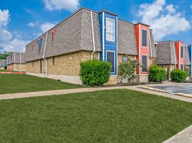 Vista Del Sol Apartments