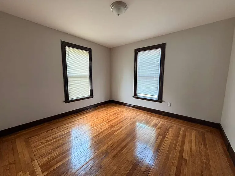 624 Dixwell Ave #1B — Photo 7