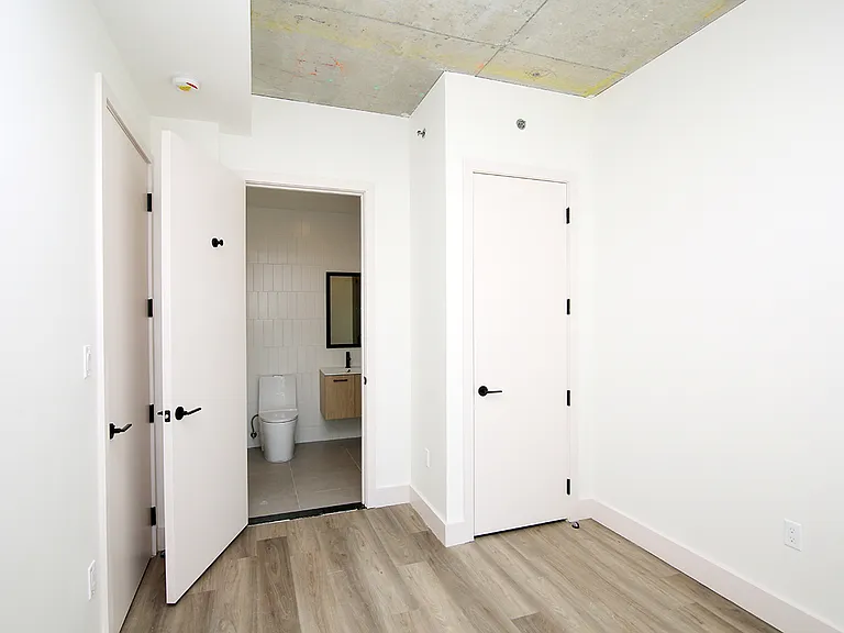 20 Prescott Pl #7C — Photo 3