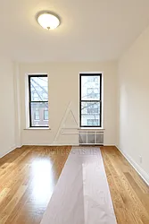 Rented by Peter Ashe