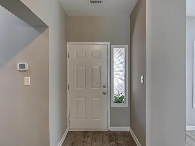 6020 Winterpointe Ln #102 — Photo 14