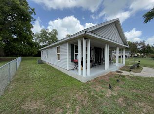 521 Bond St., Georgetown, SC 29440