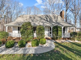 114 Woodville Dr, Forest, VA 24551