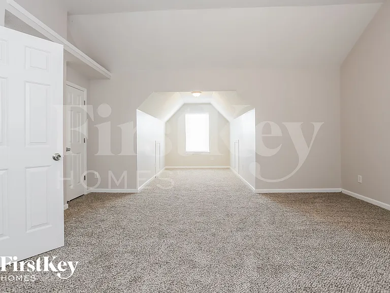 1688 Rice Sq — Photo 12
