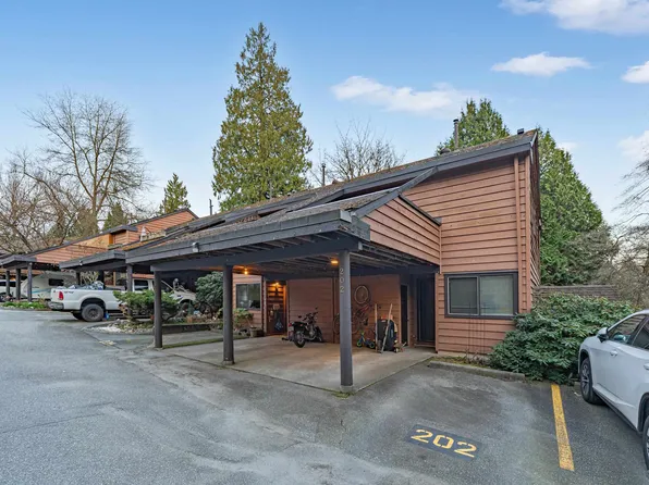 202 Cardiff Way, Pt Moody, BC V3H 3X8