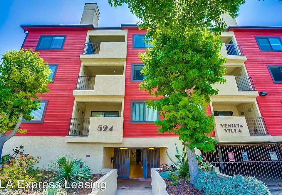 1st image of 524 Venice Way APT 102