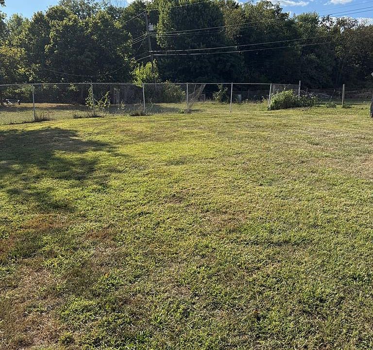 2nd image of 6499 Helena Rd