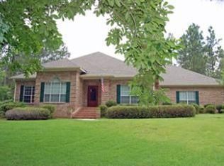 25 Redfern Trl, Petal, MS 39465