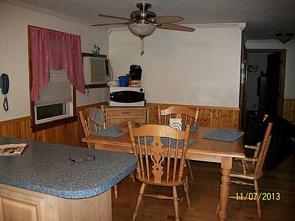 4th image of 39 Regina Dr