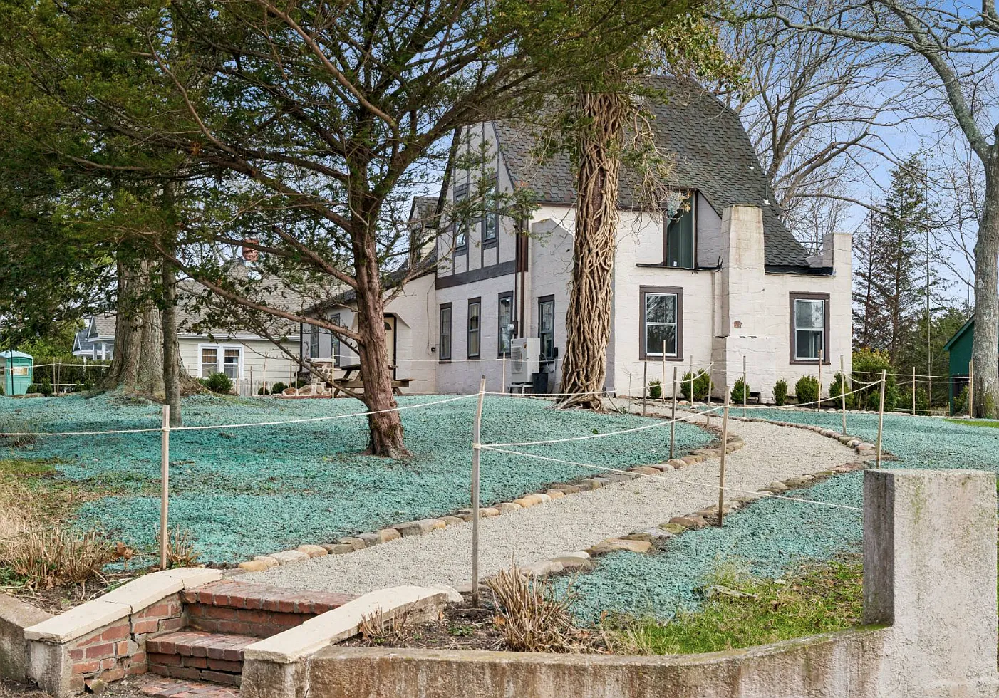 Newly Renovated Year-Round Rental - Waterview — Photo 3