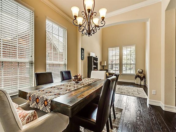 5th image of 3042 Appalachian Ln