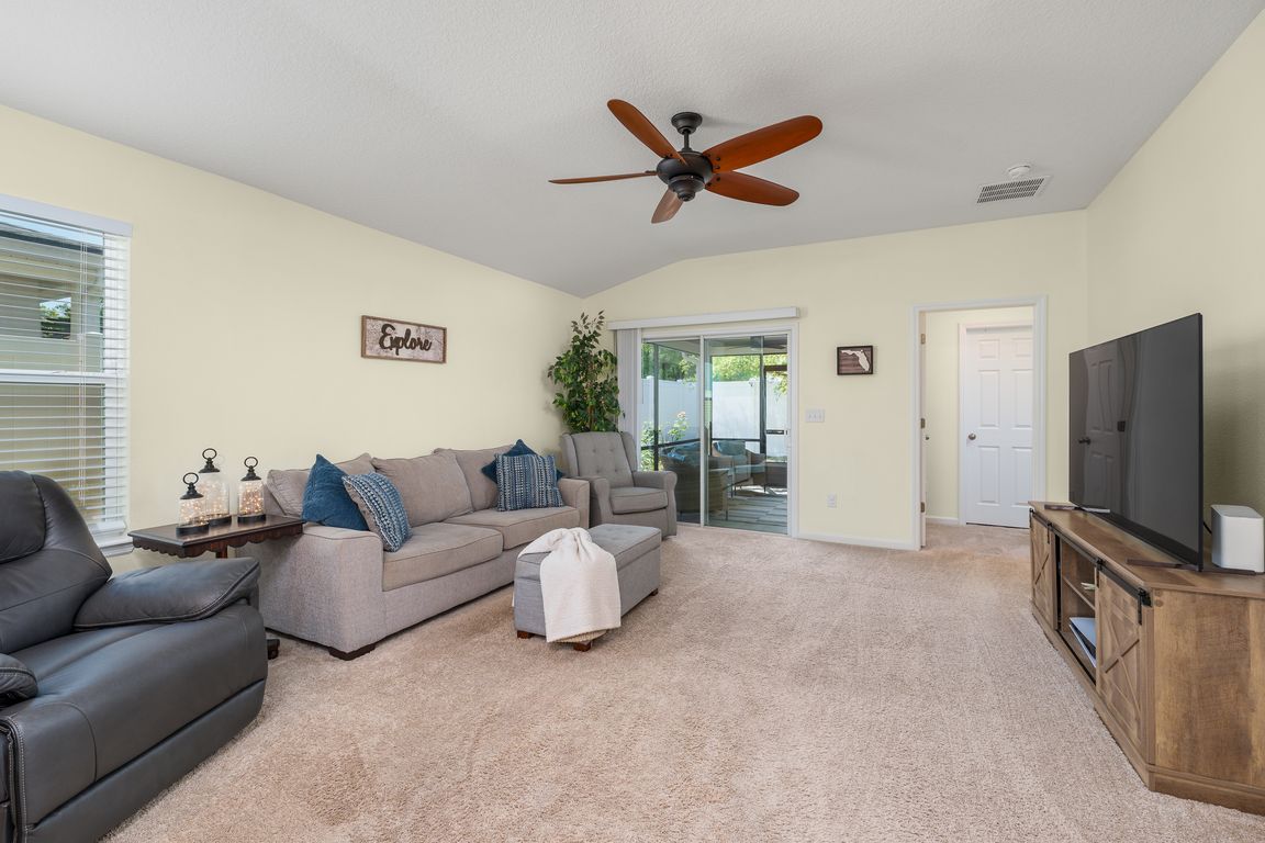 next background image