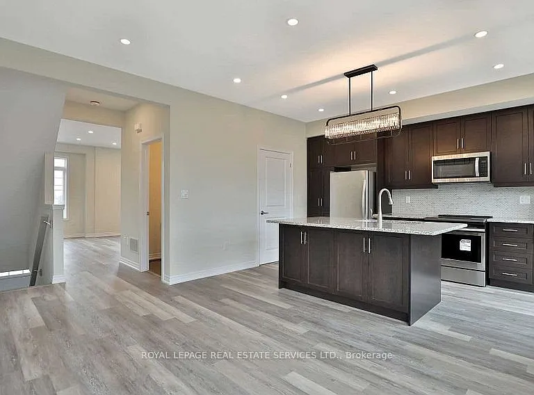 288 Glover Rd #8 — Photo 5