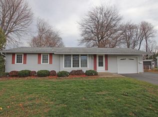 760 Cabot Rd, Rochester, NY 14626