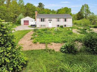 119 W Main St, Searsport, ME 04974