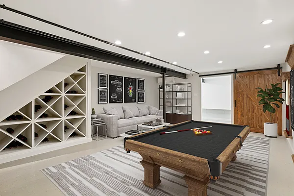 Rented by Compass | media 6