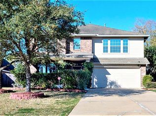 12113 Forest Sage Ln, Pearland, TX 77584