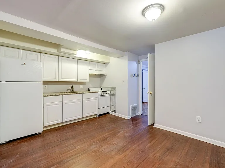 1611 S St NW — Photo 7