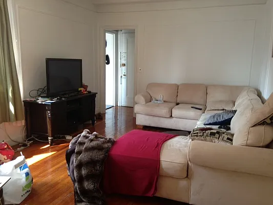 Rented by Pink Stone Realty LLC | media 23