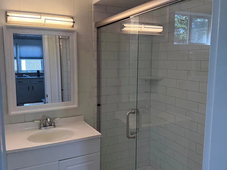 37 Pine Point Rd — Photo 14