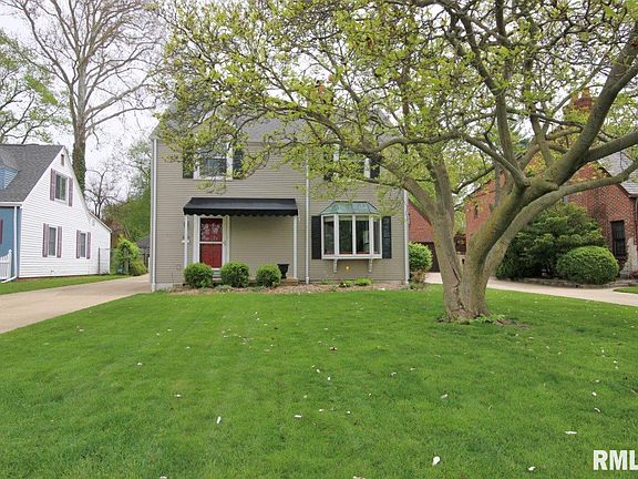 5th image of 3220 N Biltmore Ave
