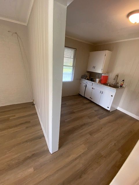 Kitchen - new appliances will be installed