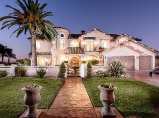 4738 W Alluvial Ave, Fresno, CA 93722