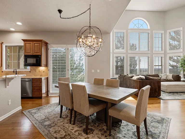 6258 Oxford Peak Ct — Photo 16