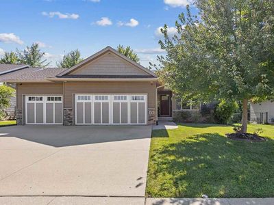 670 Galway Dr, Iowa City, IA, 52246