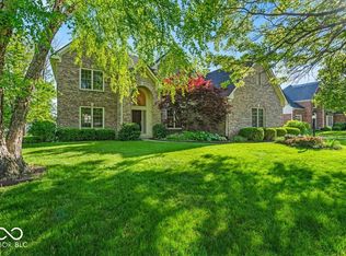 5783 Coopers Hawk Dr, Carmel, IN 46033