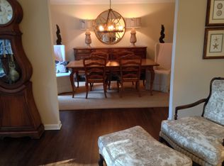 233 W Woodland Dr, Wading River, NY 11792