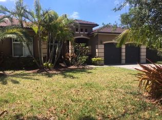 13038 SW 215th Ter, Miami, FL 33177