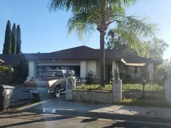 6231 Candle Light Dr, Riverside, CA 92509