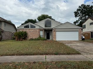 10930 Golden Grain Dr, Houston, TX 77064