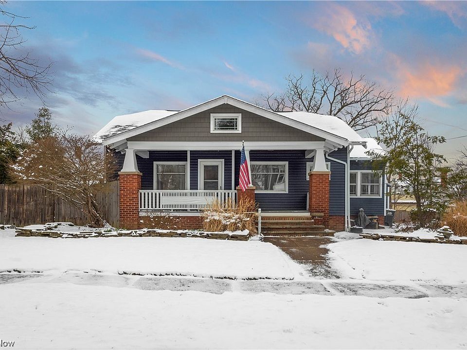 1596 Mars Ave, Lakewood, OH 44107 Zillow