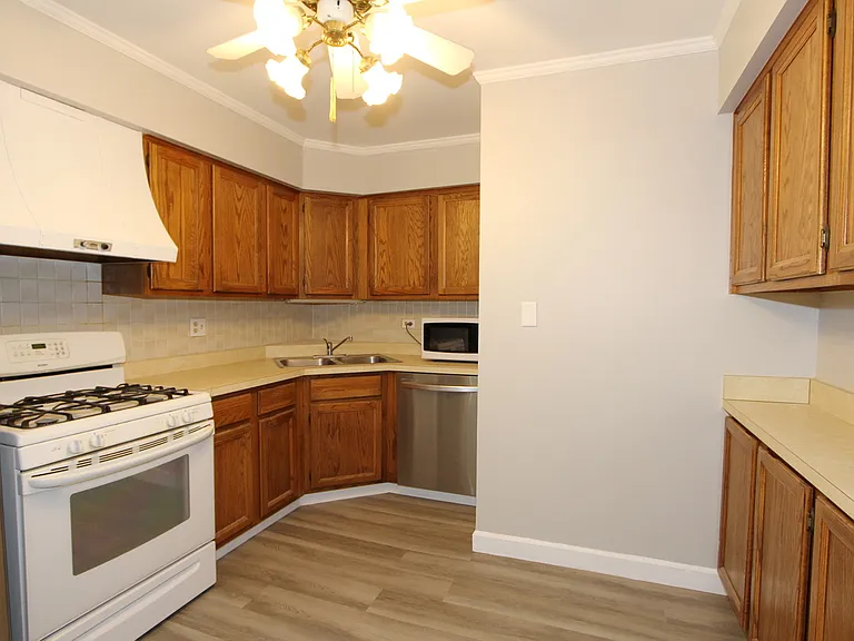 297 Gregory St #11 — Photo 5